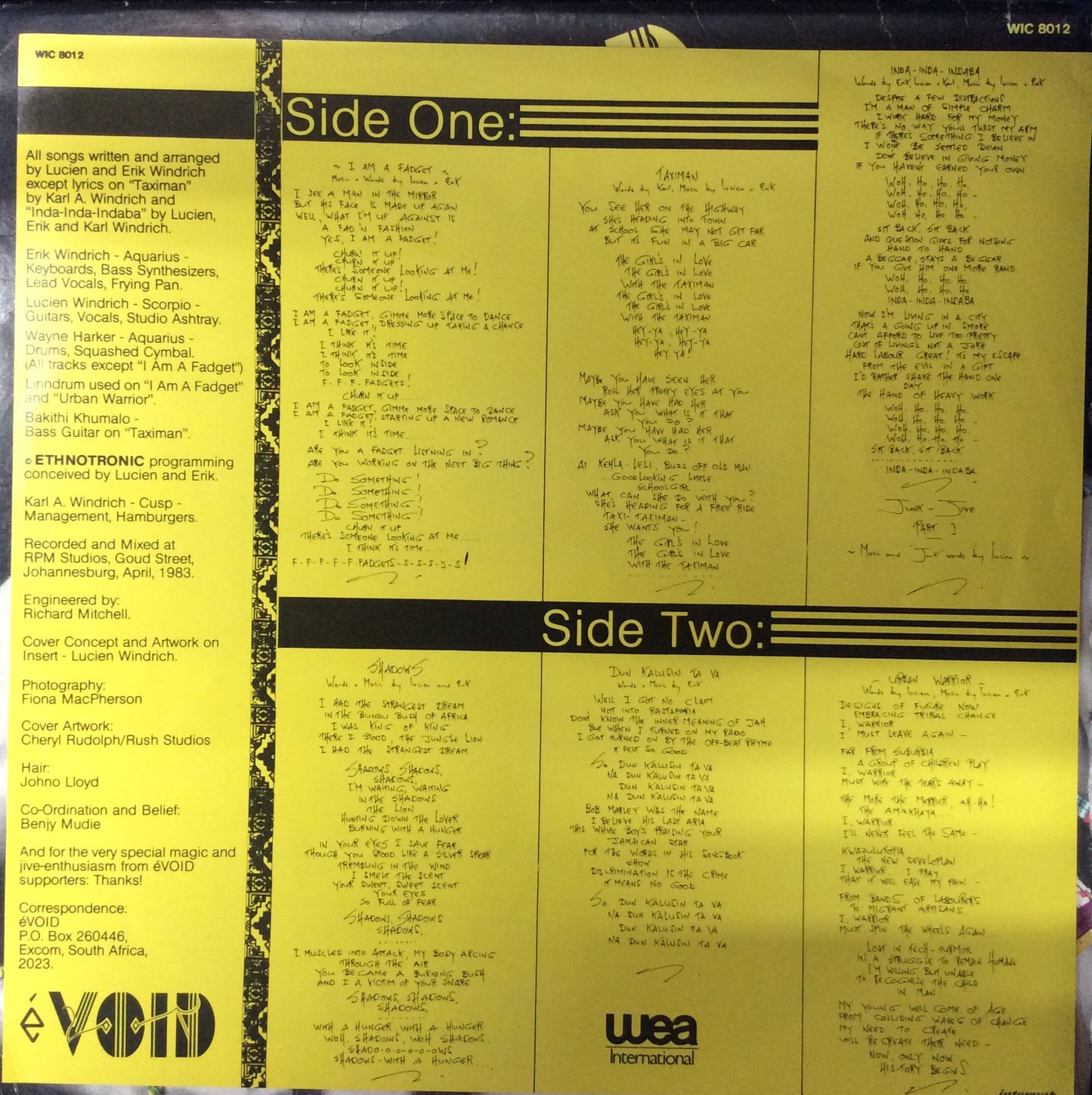 e' Void - e' Void