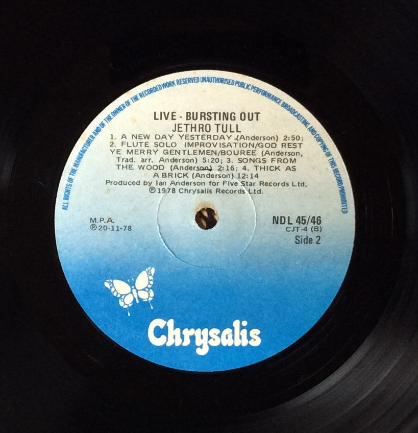 Jethro Tull - LIVE- Bursting Out
