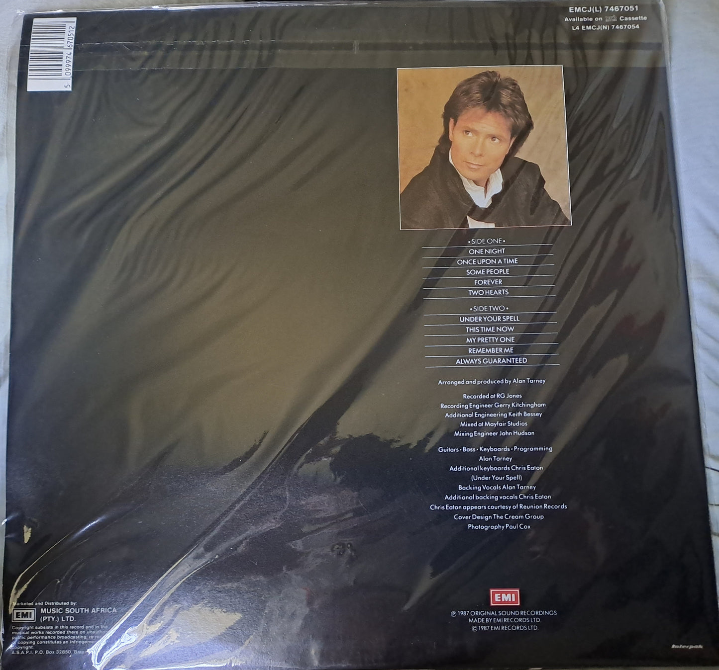 Cliff Richard - Always Guaranteed