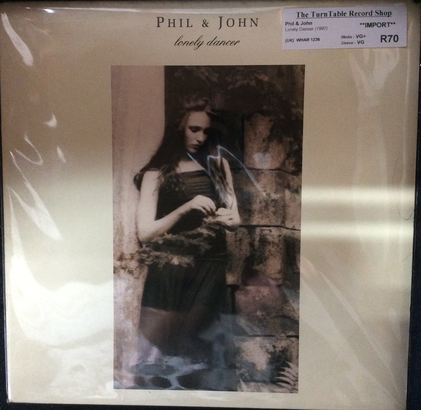 Phil & John - Lonely Dancer