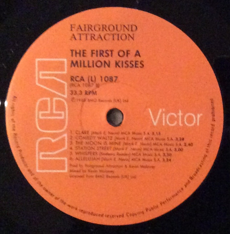 Fairground Attraction - The First Of A Million Kisses